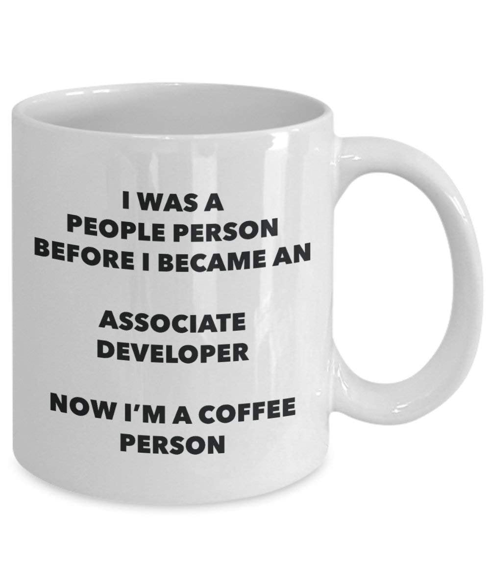Associate Entwickler Kaffee Person Tasse – Funny Tee Kakao-Tasse – Geburtstag Weihnachten Kaffee Lover Cute Gag Geschenke Idee
