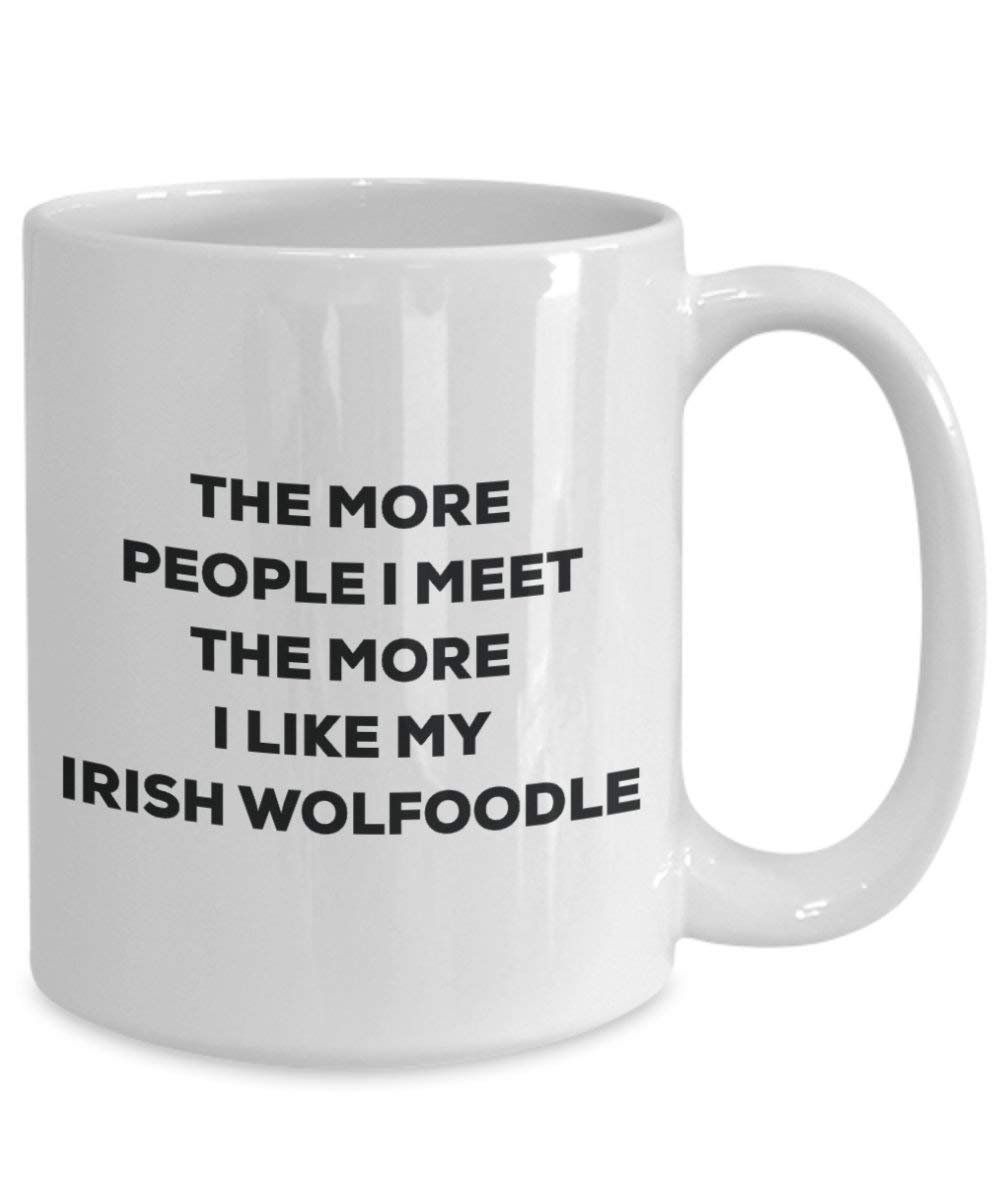 Le plus de personnes I Meet the More I Like My irlandais Wolfoodle Mug de Noël – Funny Tasse à café – amateur de chien mignon Gag Gifts Idée 11oz blanc