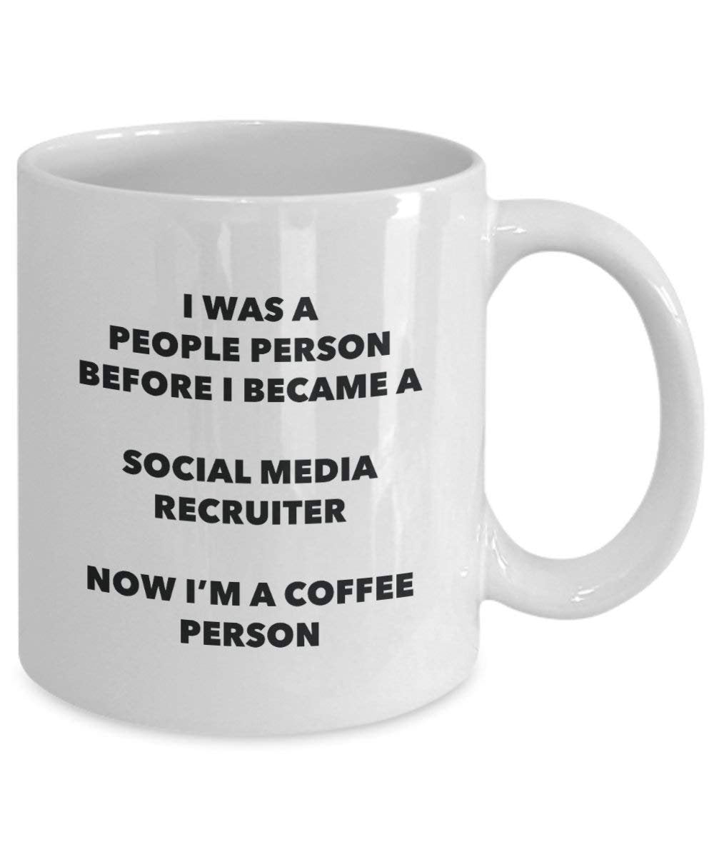 Social Media Private arbeitsvermittlung Kaffee Person Tasse – Funny Tee Kakao-Tasse – Geburtstag Weihnachten Kaffee Lover Cute Gag Geschenke Idee 11oz weiß
