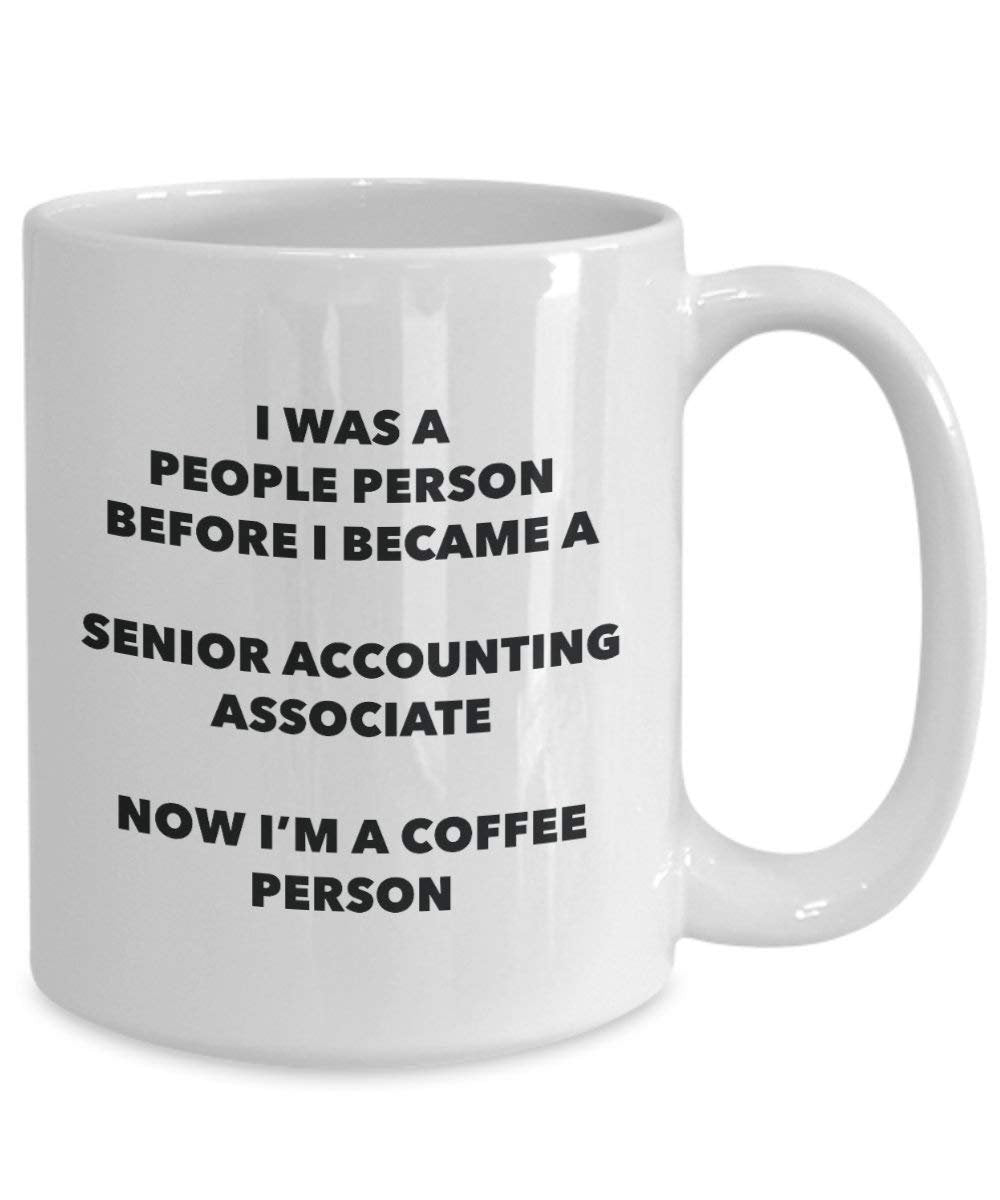 Senior Accounting Associate Kaffee Person Tasse – Funny Tee Kakao-Tasse – Geburtstag Weihnachten Kaffee Lover Cute Gag Geschenke Idee 15oz weiß