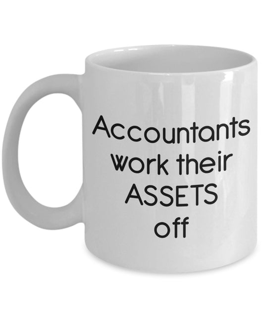 Buchhaltungsmops Tasse – Buchhalter arbeiten ihre Assets off – Lustige Teetasse für heiße Kakaotasse – Geburtstag Weihnachten Gag Geschenke