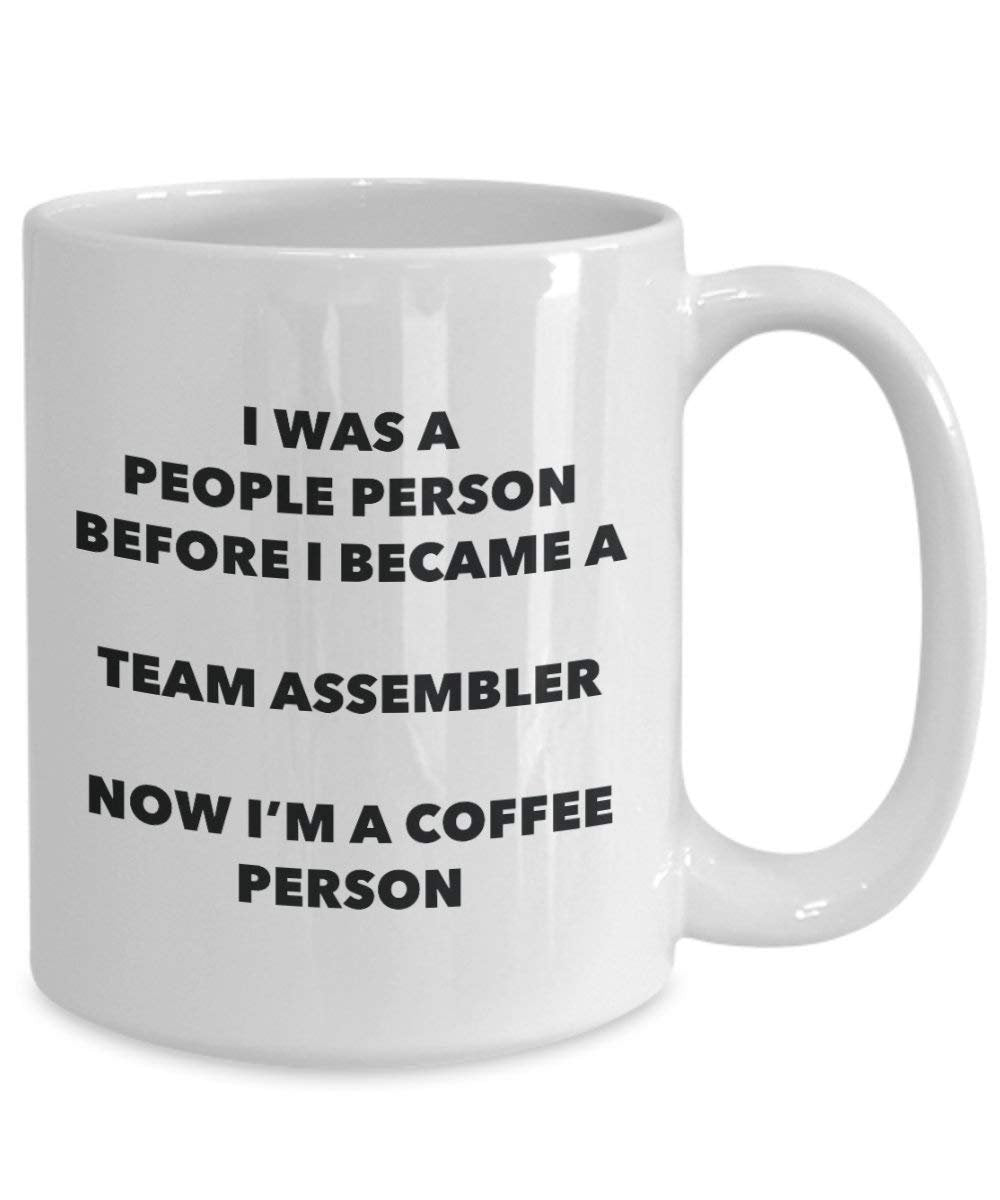 Team assembler personne à café Mug Tasse à thé de cacao – rigolo – Anniversaire de Noël amateur de café mignon Gag Gifts Idée 11oz blanc