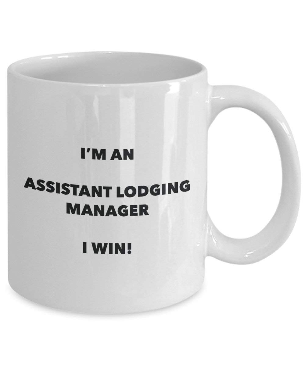 Assistant Hébergements Manager Mug – Je suis un Assistant Hébergements Manager I Win. – Funny Tasse à café – Fantaisie anniversaire Idée de Gag cadeaux de Noël 11oz blanc