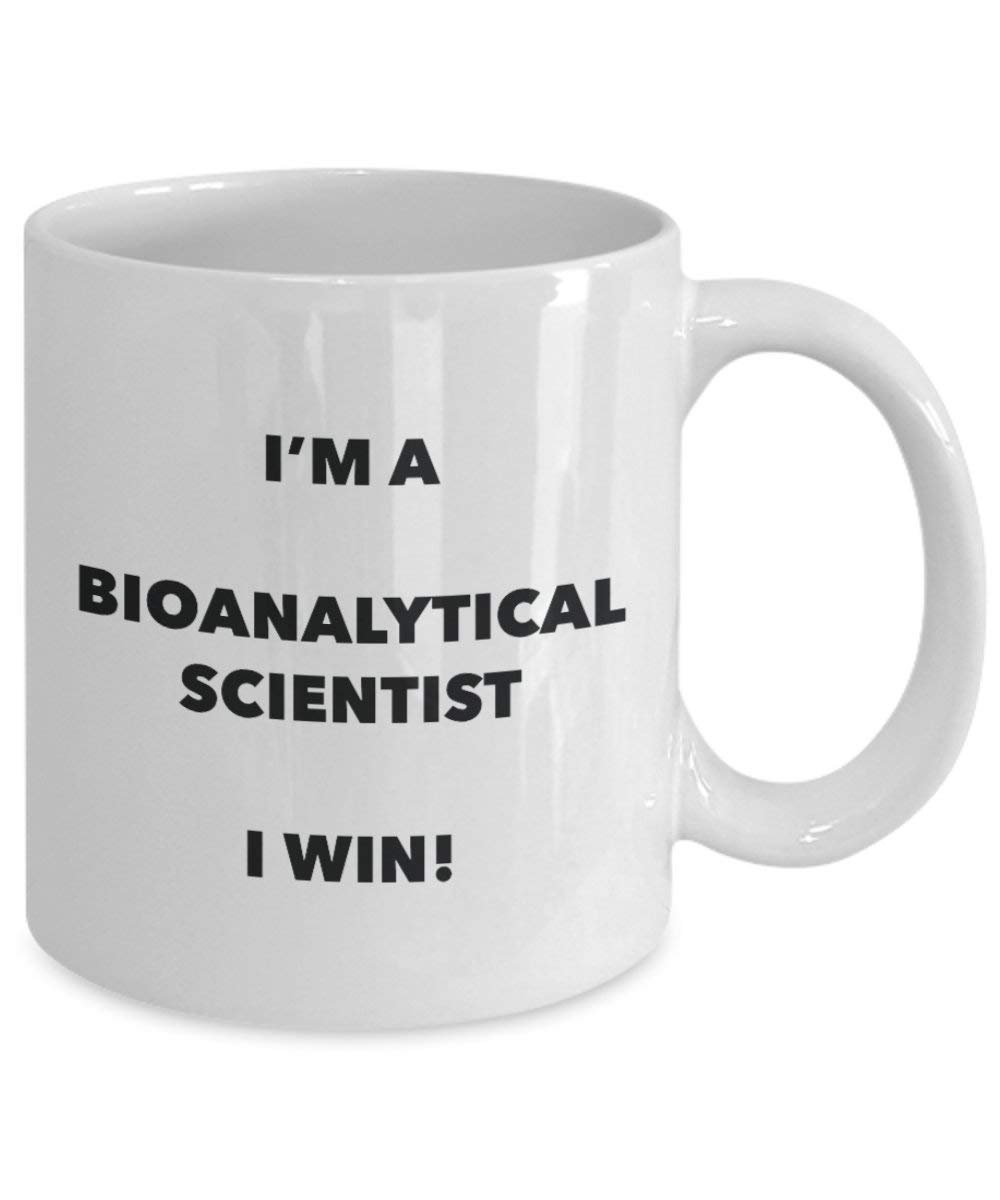 Bioanalytical Scientist mug – I' m A Bioanalytical Scientist i Win. – Funny Coffee Cup – novelty Birthday Christmas GAG regalo idea 15oz Infradito colorati estivi, con finte perline