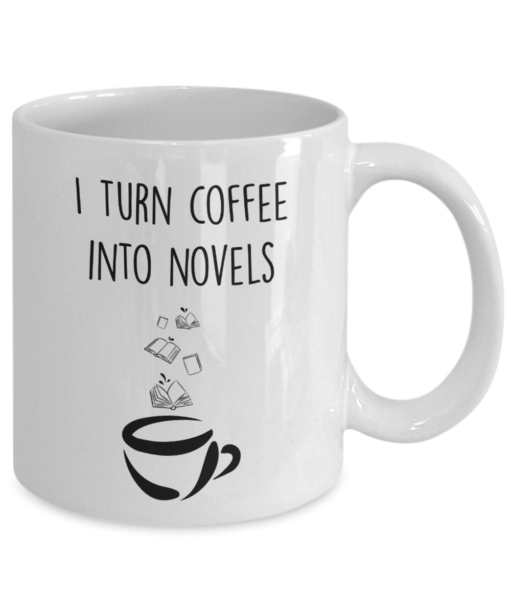 Tasse mit Aufschrift „I turn coffee into Novels“, lustiges Geschenk für Autor