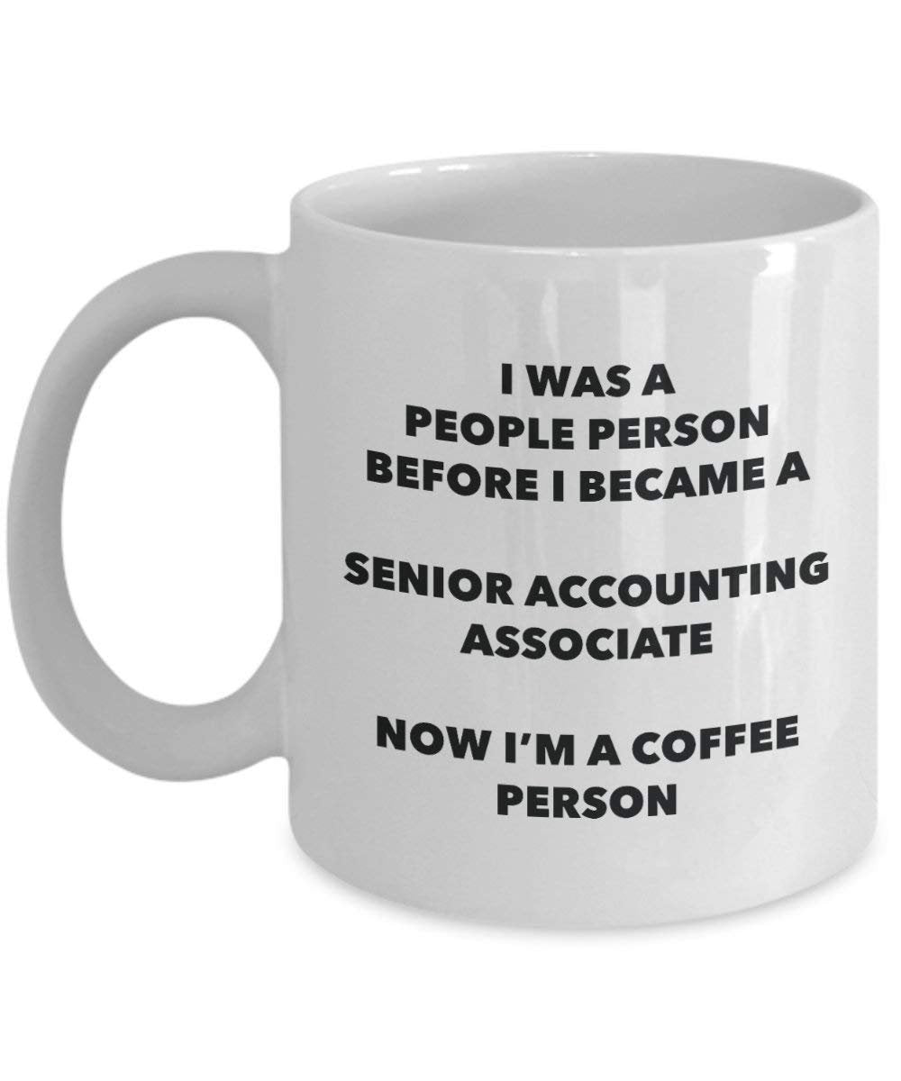 Senior Accounting Associate Kaffee Person Tasse – Funny Tee Kakao-Tasse – Geburtstag Weihnachten Kaffee Lover Cute Gag Geschenke Idee 15oz weiß