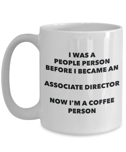 Associate Regisseur Kaffee Person Tasse – Funny Tee Kakao-Tasse – Geburtstag Weihnachten Kaffee Lover Cute Gag Geschenke Idee