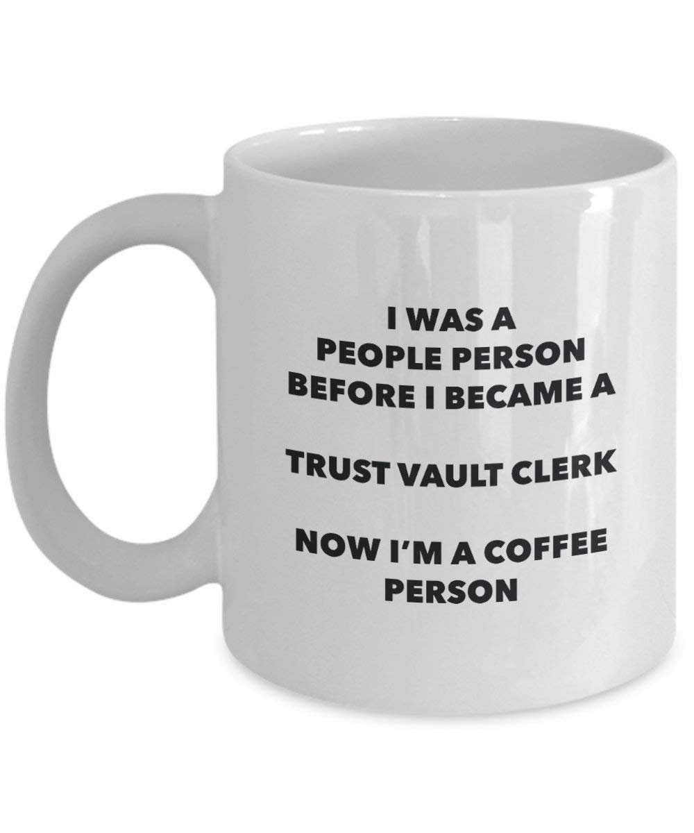 Trust Vault Clerk Kaffee Person Tasse – Funny Tee Kakao-Tasse – Geburtstag Weihnachten Kaffee Lover Cute Gag Geschenke Idee