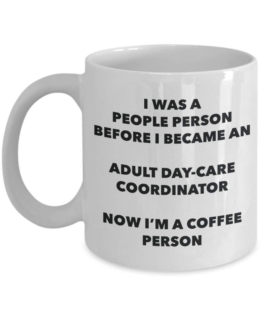 Adulte Day-care Coordinator personne à café Mug Tasse à thé de cacao – rigolo – Anniversaire de Noël amateur de café mignon Gag Gifts Idée 15oz blanc