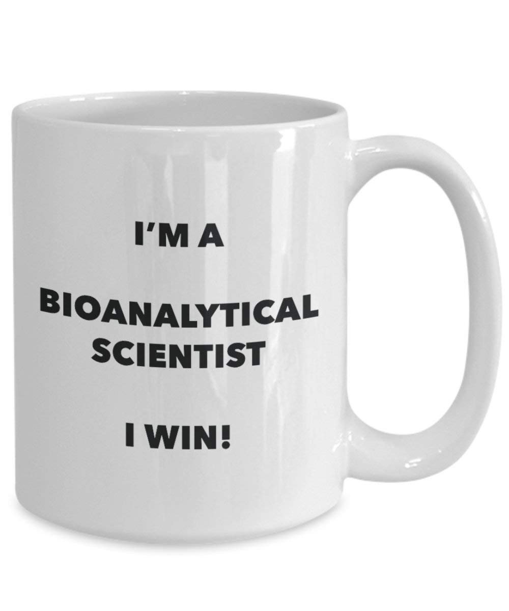 Bioanalytical Scientist mug – I' m A Bioanalytical Scientist i Win. – Funny Coffee Cup – novelty Birthday Christmas GAG regalo idea 15oz Infradito colorati estivi, con finte perline